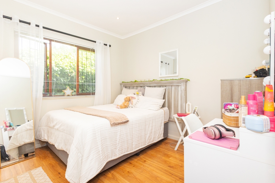4 Bedroom Property for Sale in Stellenridge Western Cape